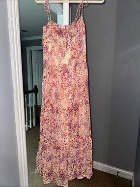 astoria pink floral maxi dress Pink Floral Applique Maxi Dress